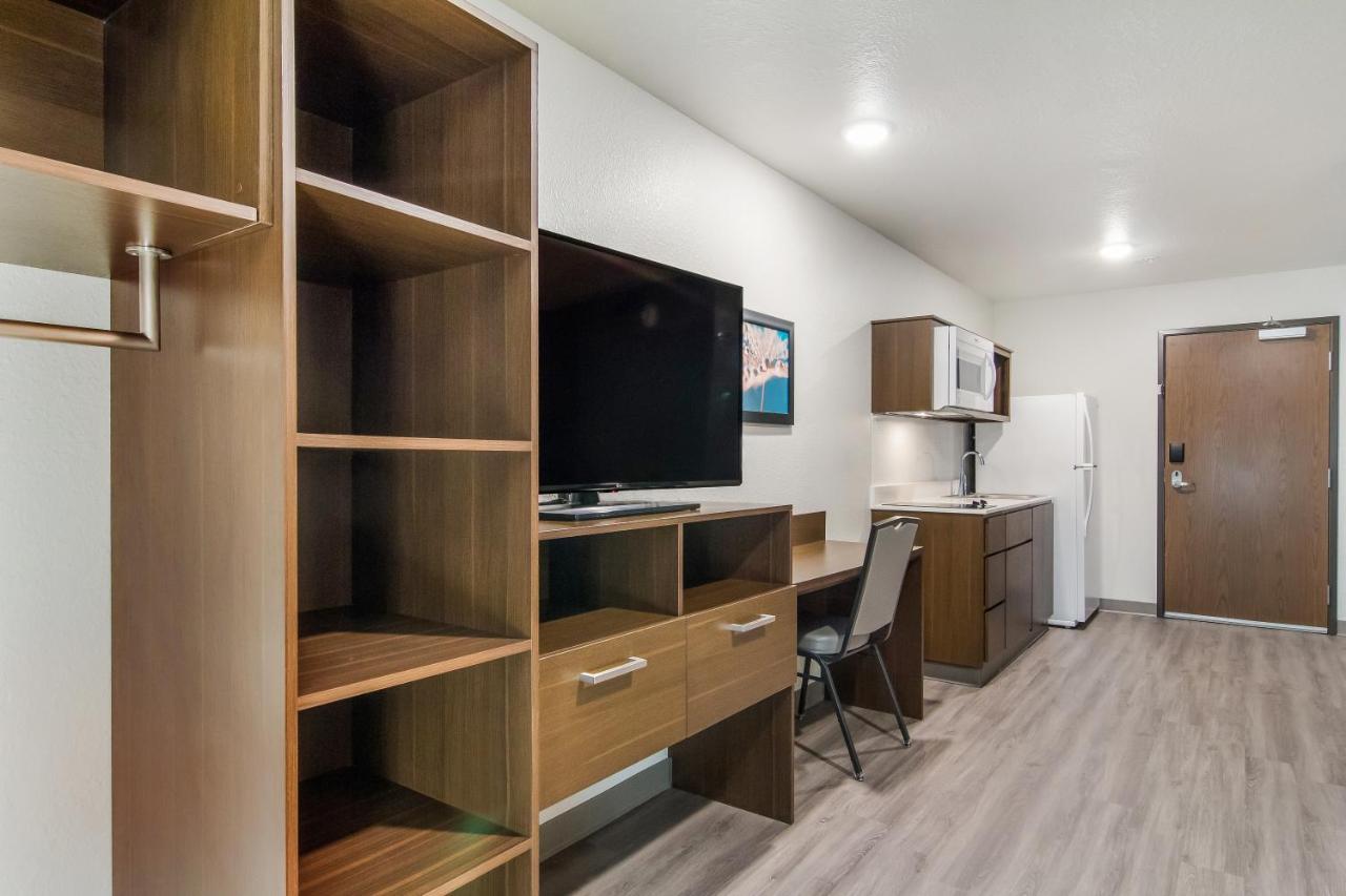 Woodspring Suites Dearborn Detroit Luaran gambar
