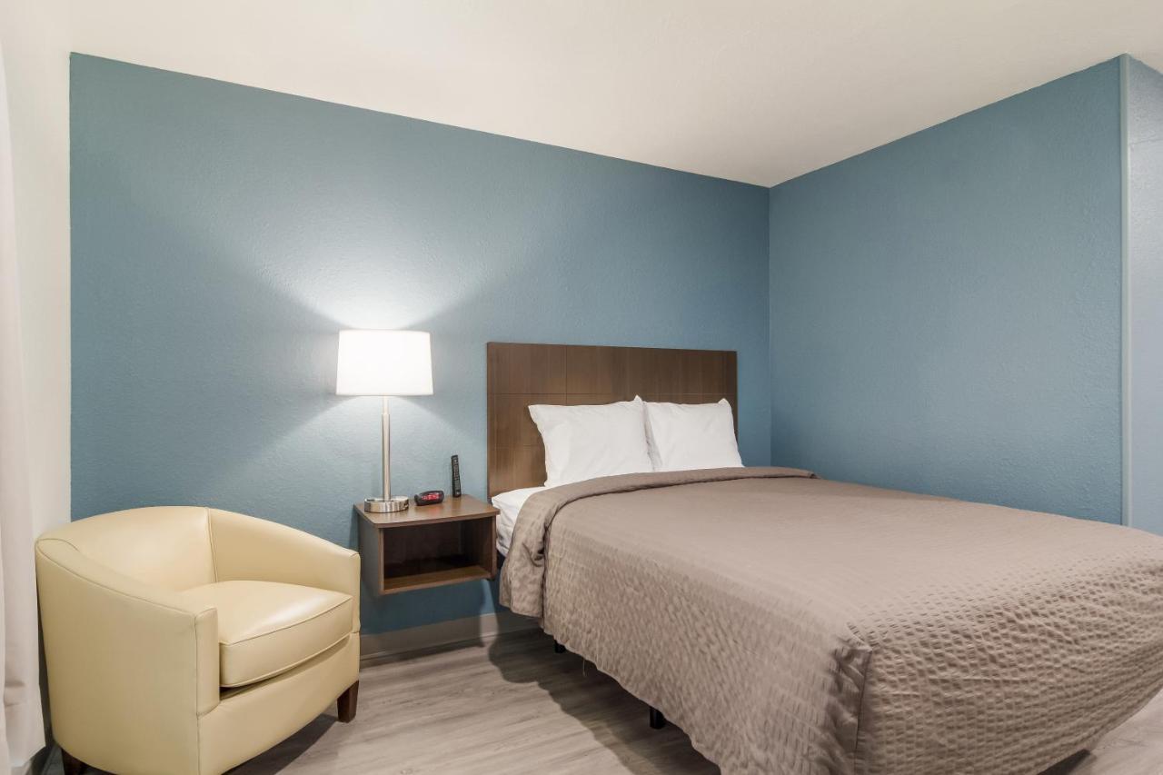 Woodspring Suites Dearborn Detroit Luaran gambar