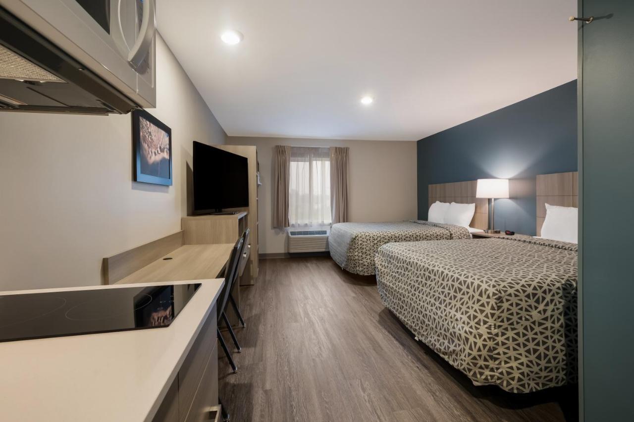 Woodspring Suites Dearborn Detroit Luaran gambar