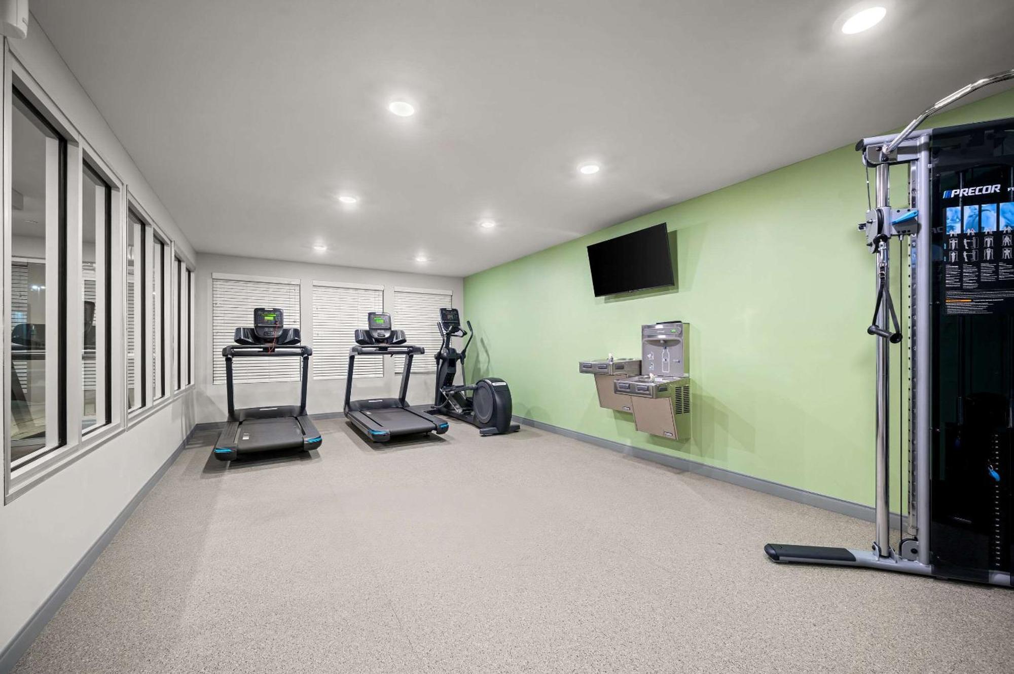 Woodspring Suites Dearborn Detroit Luaran gambar