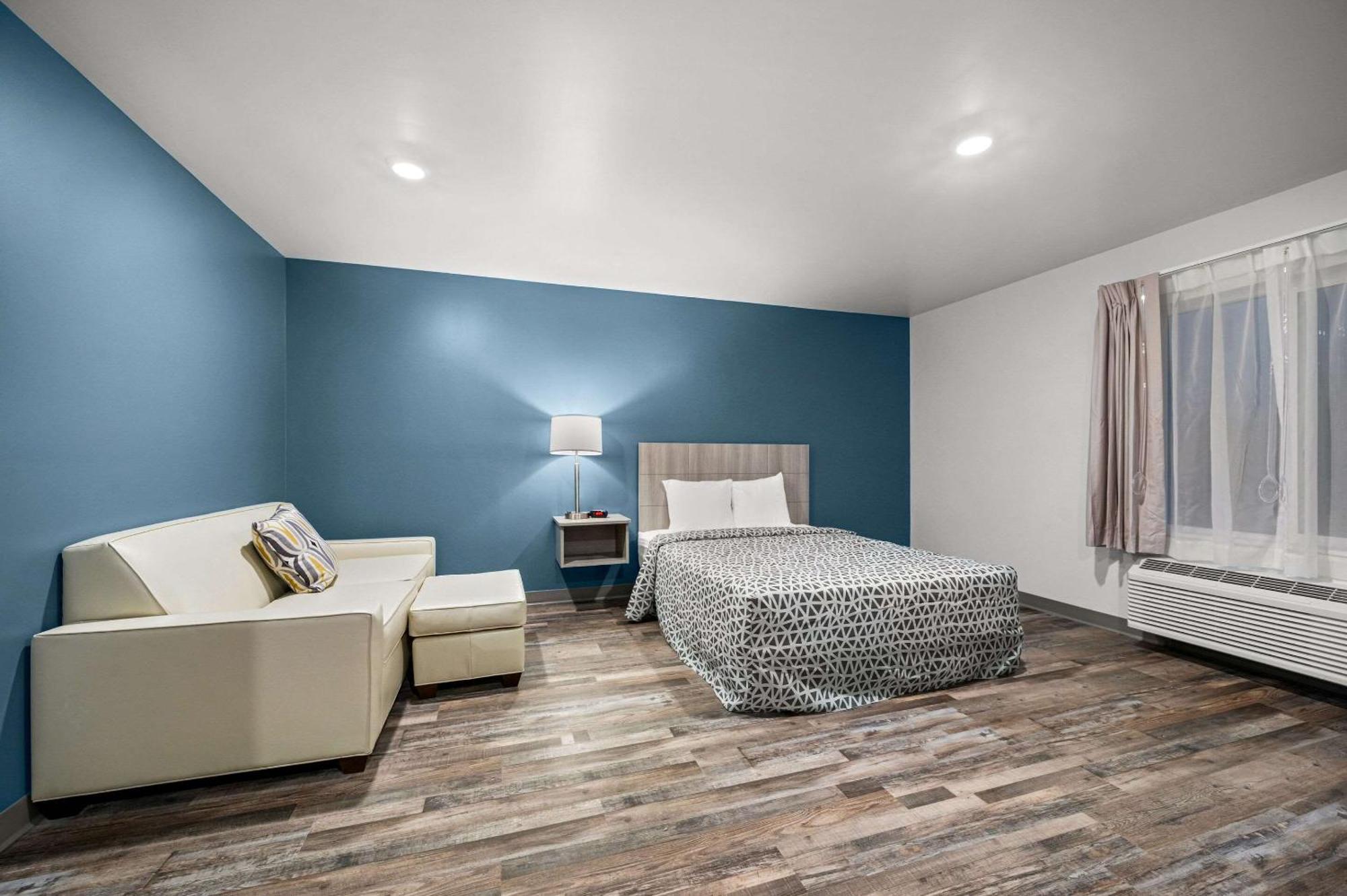 Woodspring Suites Dearborn Detroit Luaran gambar