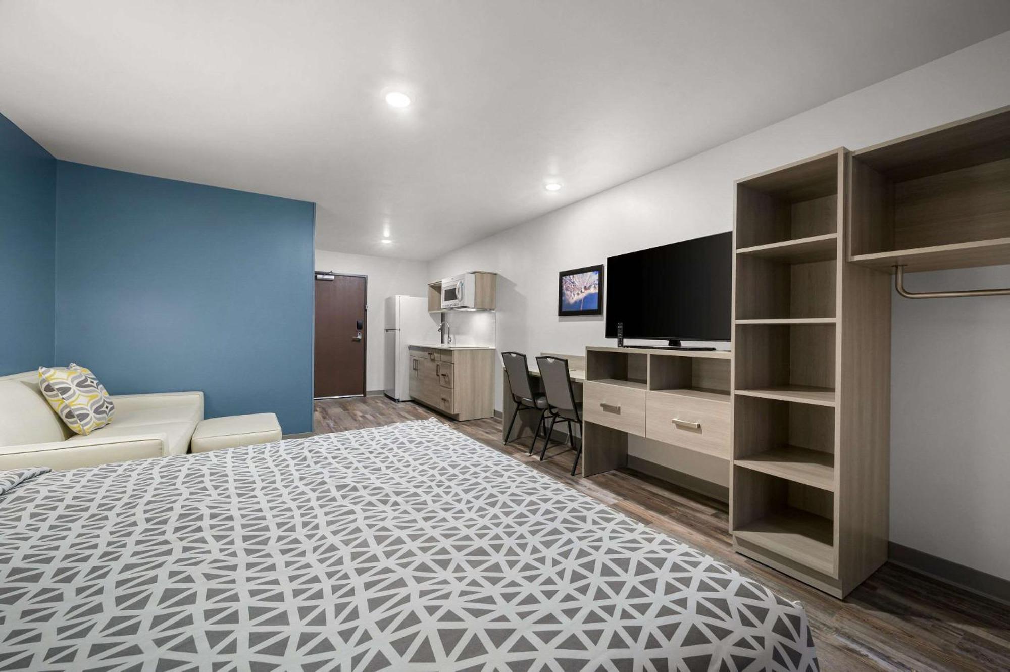 Woodspring Suites Dearborn Detroit Luaran gambar